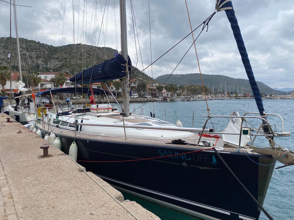 Sailing Life Charter Boat